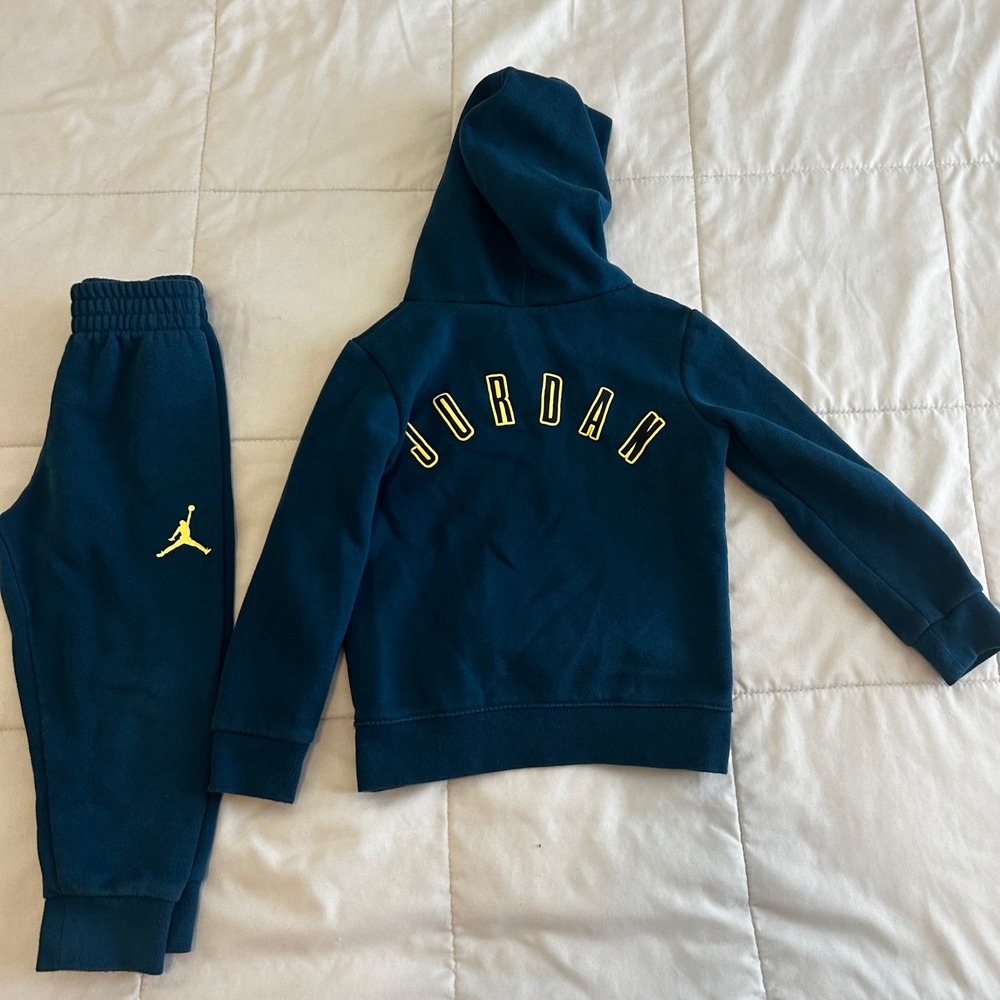 Jordan Kids Teal Blue Hoodie & Joggers 2 Piece Fleece Set 3T Fall Winter layers